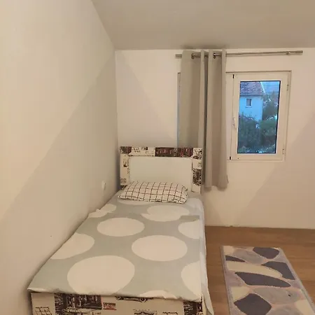 Apartment Podgorica Home *
